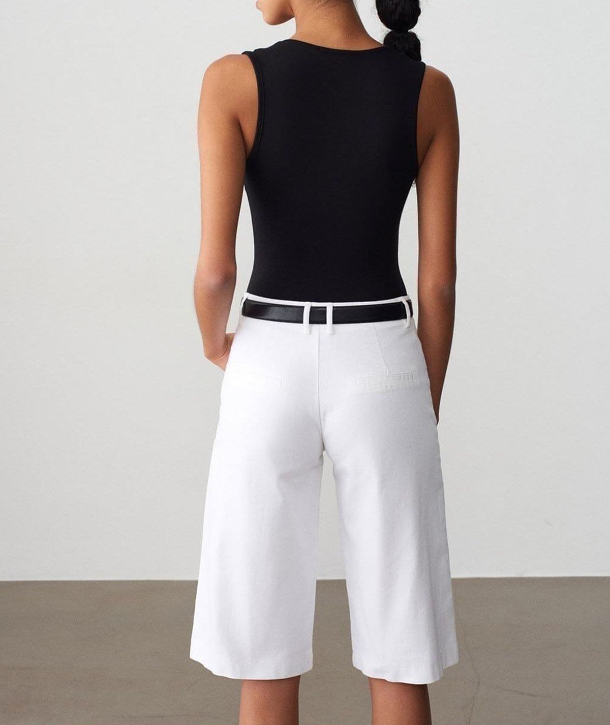 V Yaka Bodysuit-Siyah