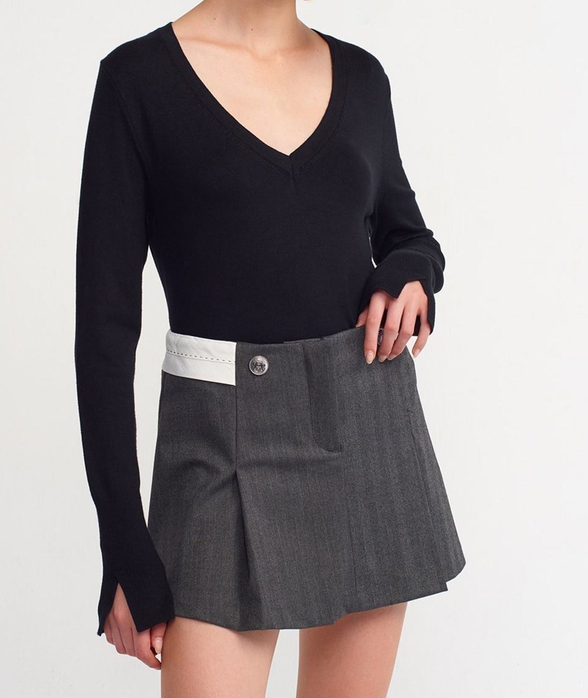 V Yaka Kolu Yırtmaçlı Kazak-Siyah