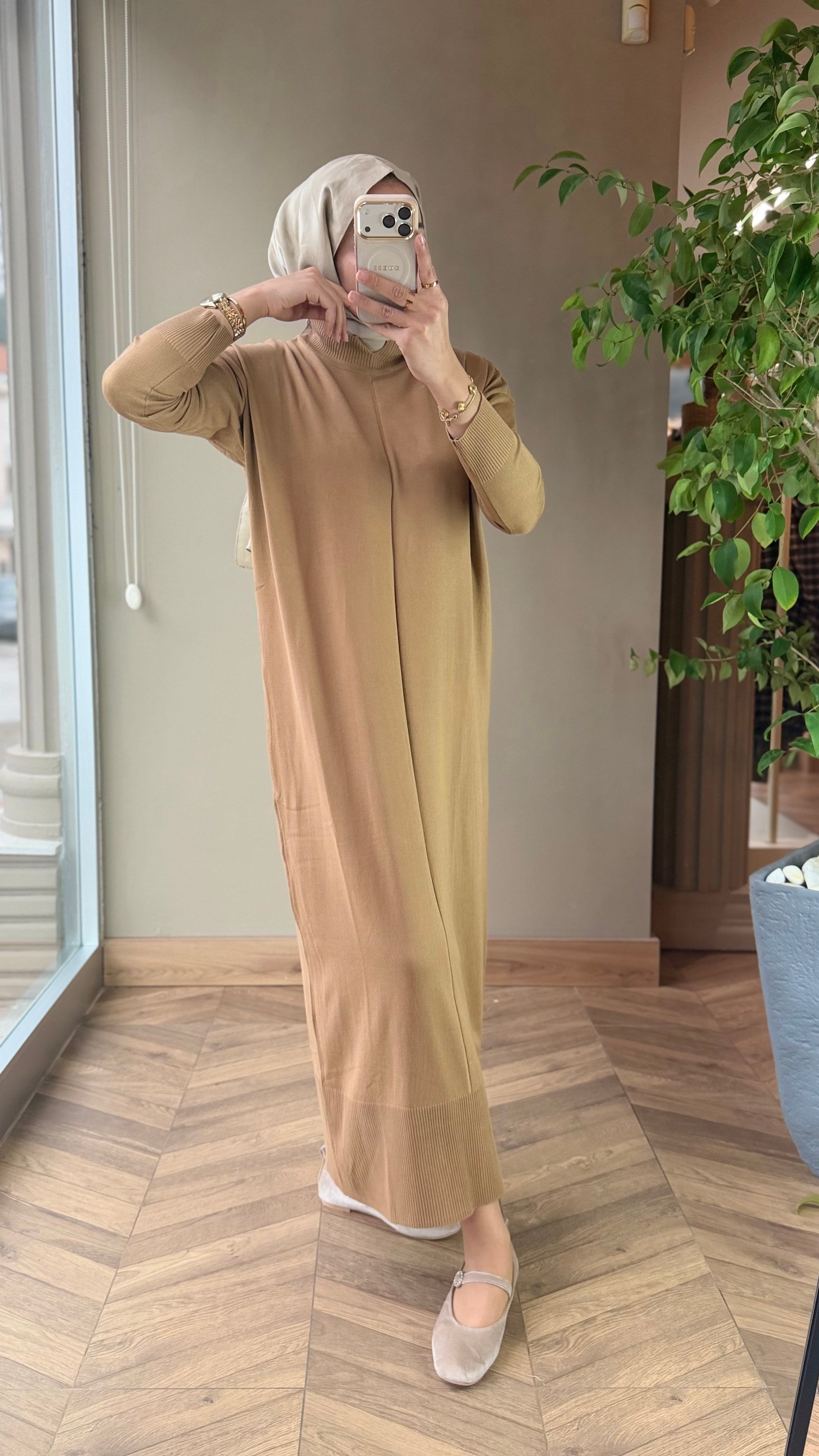 Mira Minimal Triko Elbise | Sıcak Camel