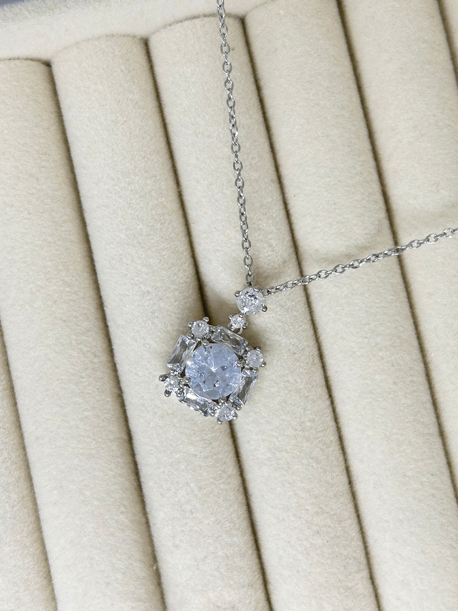 SELİN ACCESSORY ÇELİK KOLYE
