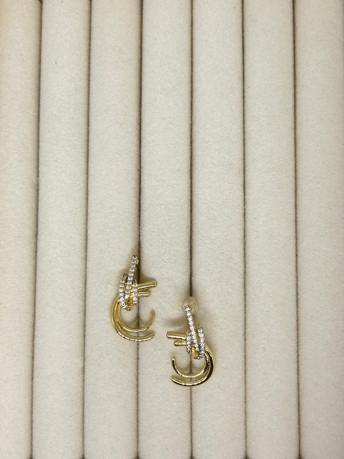 SELİN ACCESSORY KÜPE