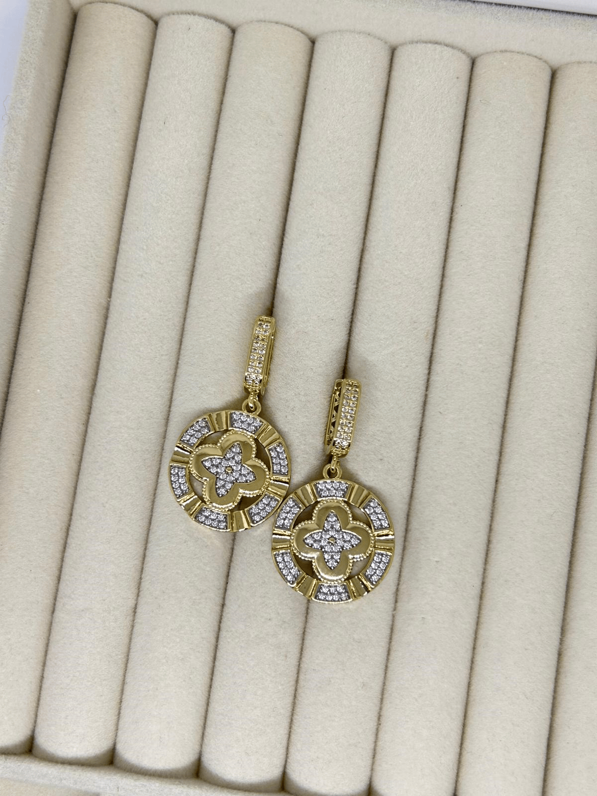 SELİN ACCESSORY KÜPE