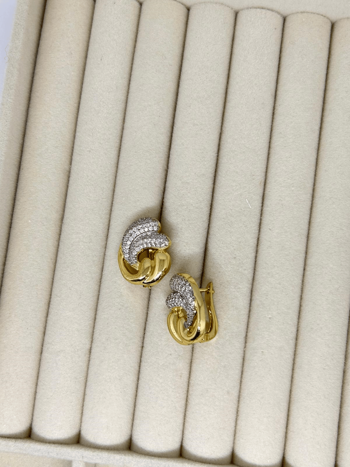SELİN ACCESSORY KÜPE