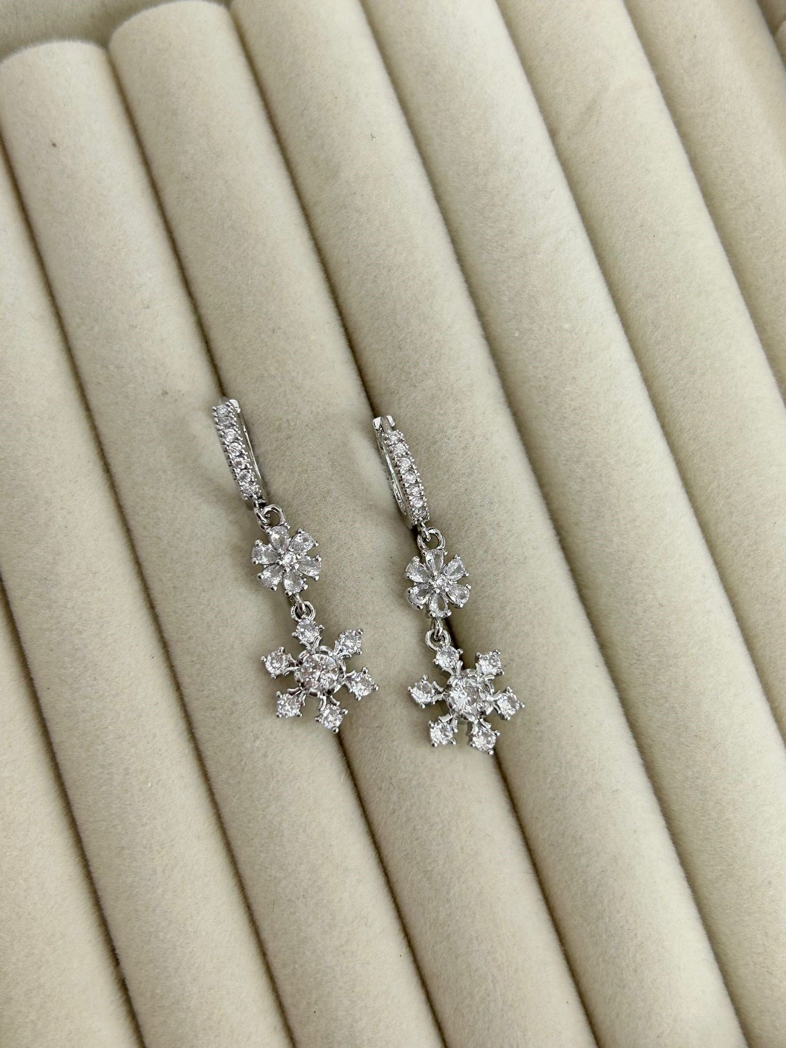 SELİN ACCESSORY KÜPE