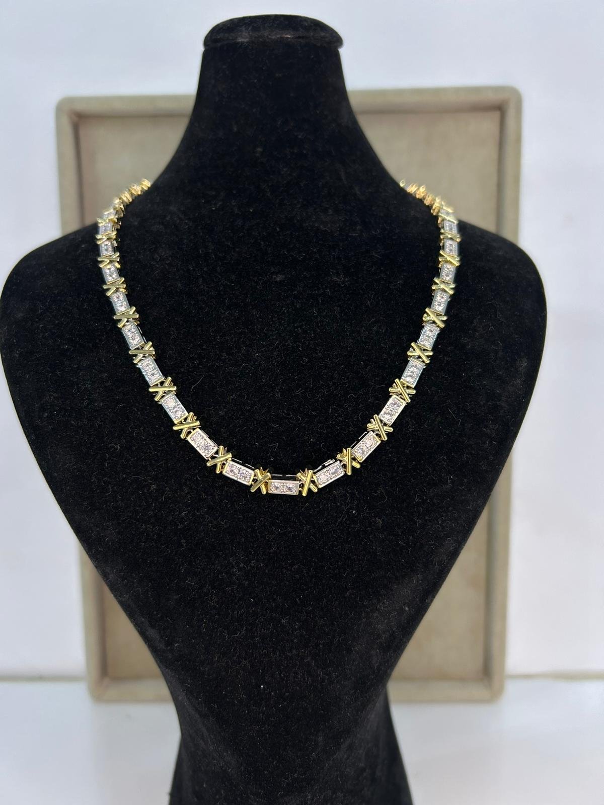 SELİN ACCESSORY VIP XUPİNG ZİNCİR & KOLYE