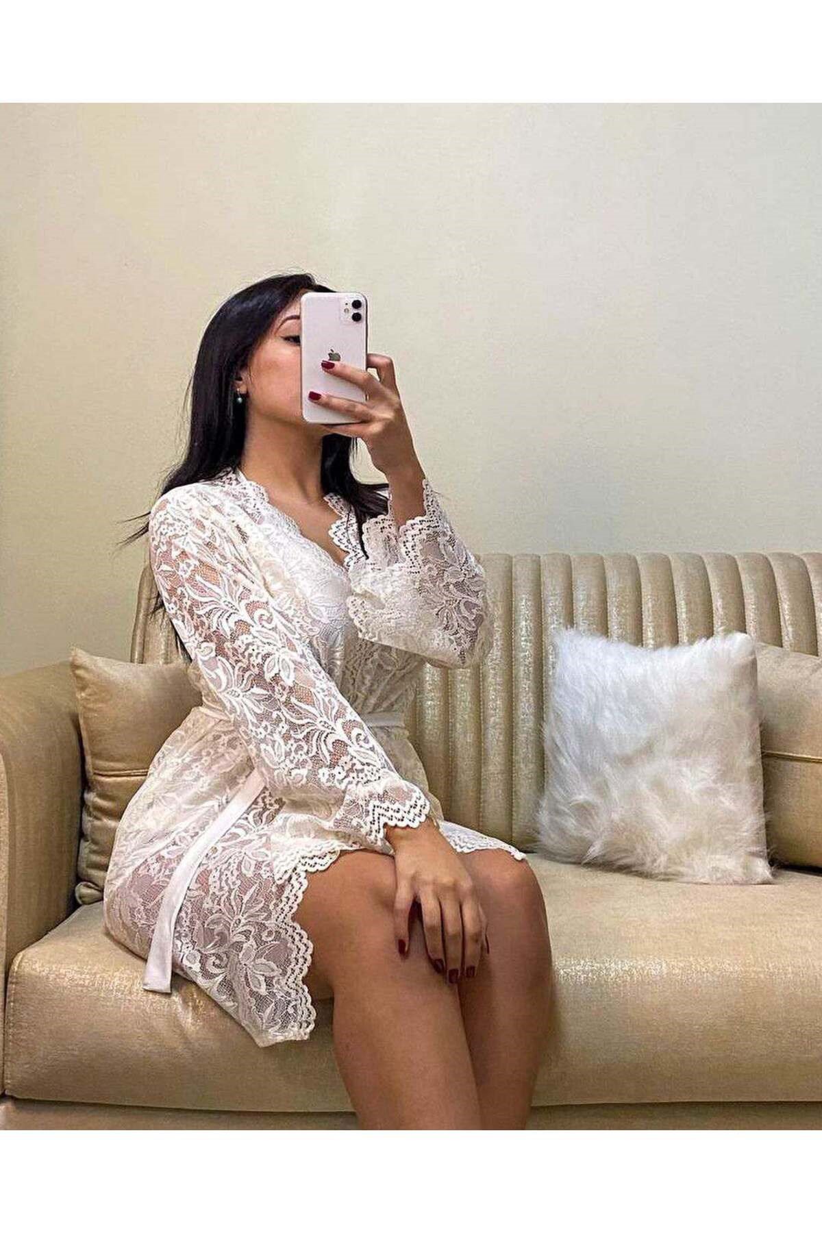 Whitelins dantel sabahlık