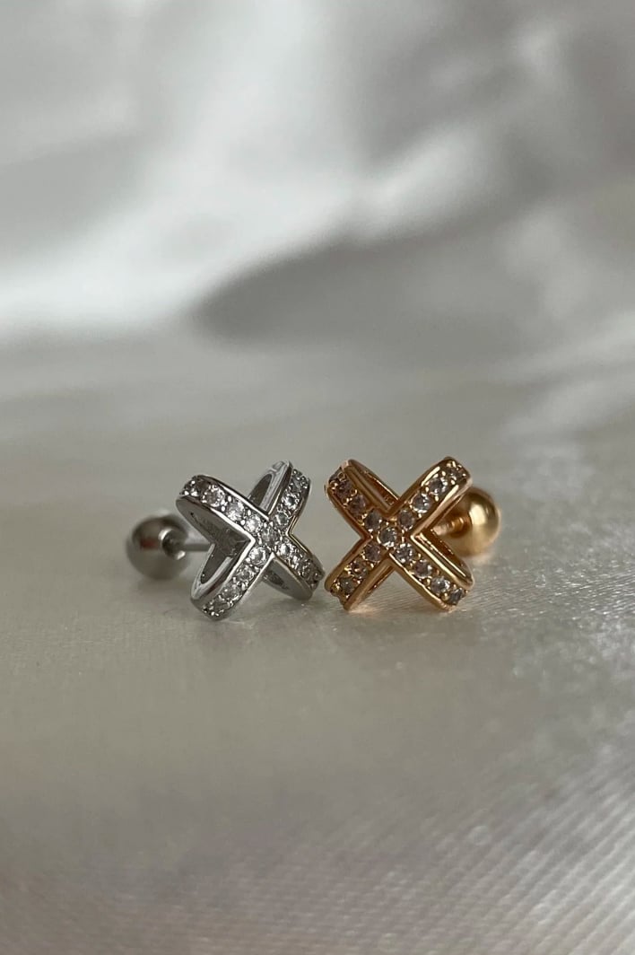 Çarpı Tragus Küpe 