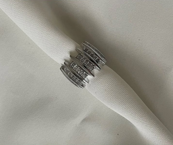Zigzag Kıkırdak Küpe