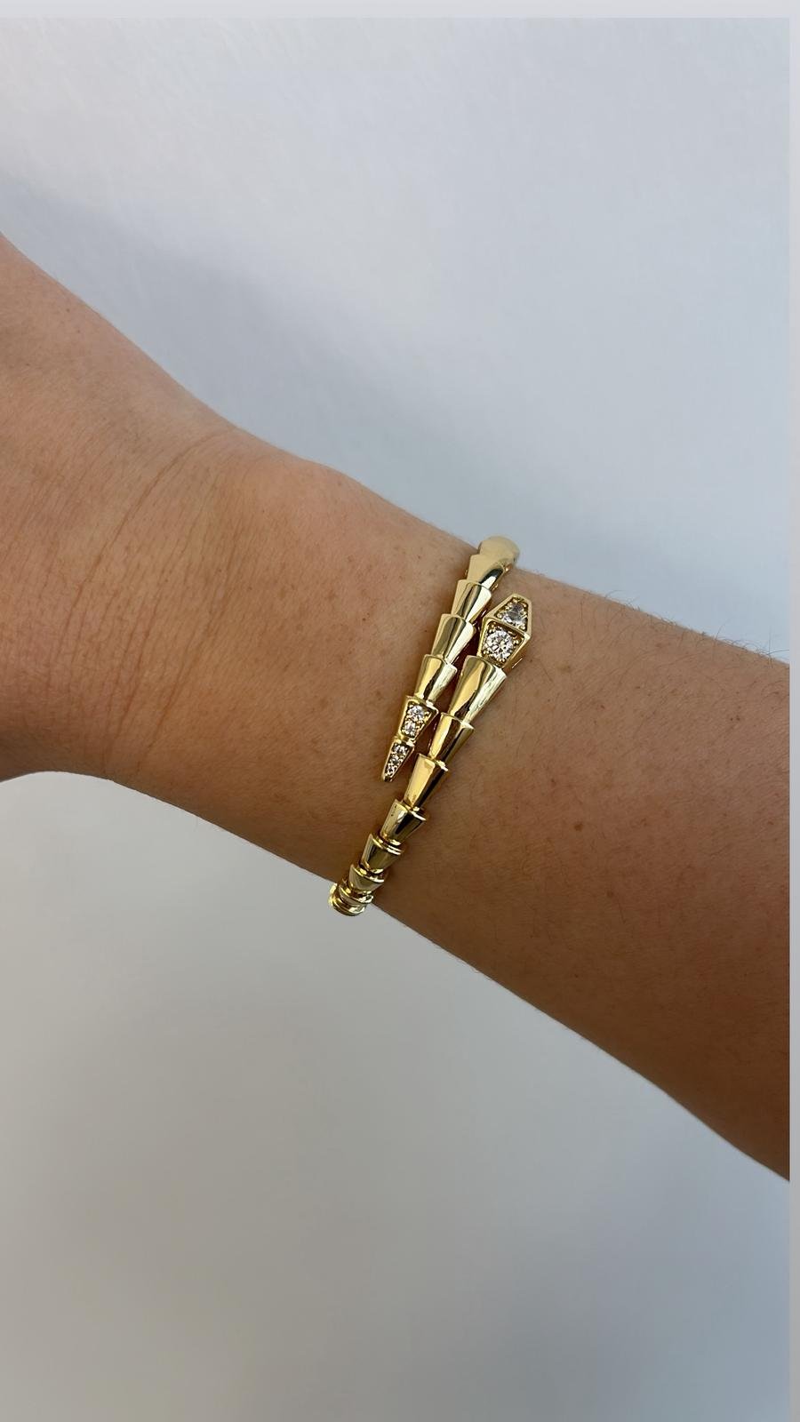 14K Gold Taşlı Blgria Kelepçe 17cm