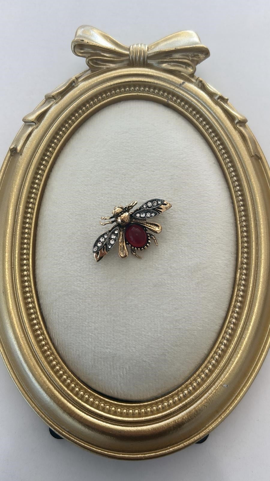 Bordo Taşlı Arı Broş 3cm