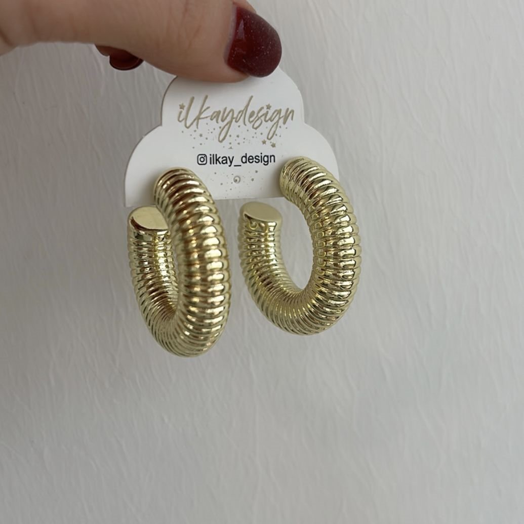 Özel Seri Kalın Tırtıklı Halka Küpe 3,5cm Gold