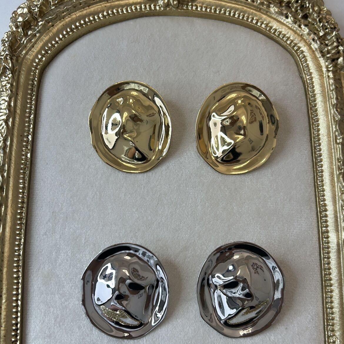 Özel Seri Oval Plaka Küpe 4 cm