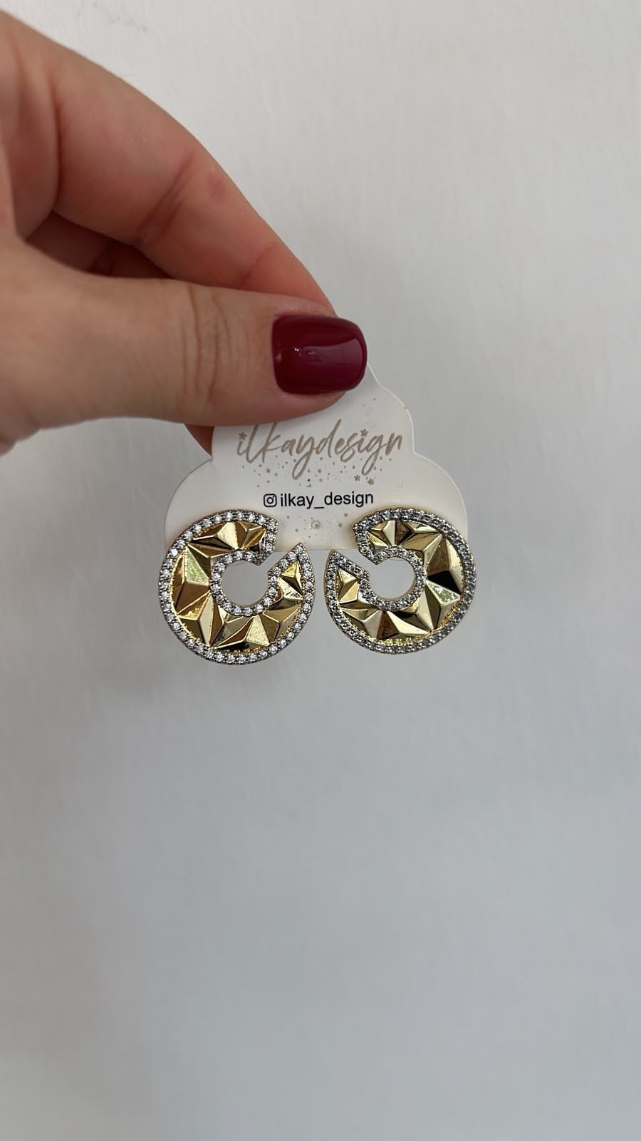Özel Seri Taşlı Plaka Daire Küpe 2 cm 