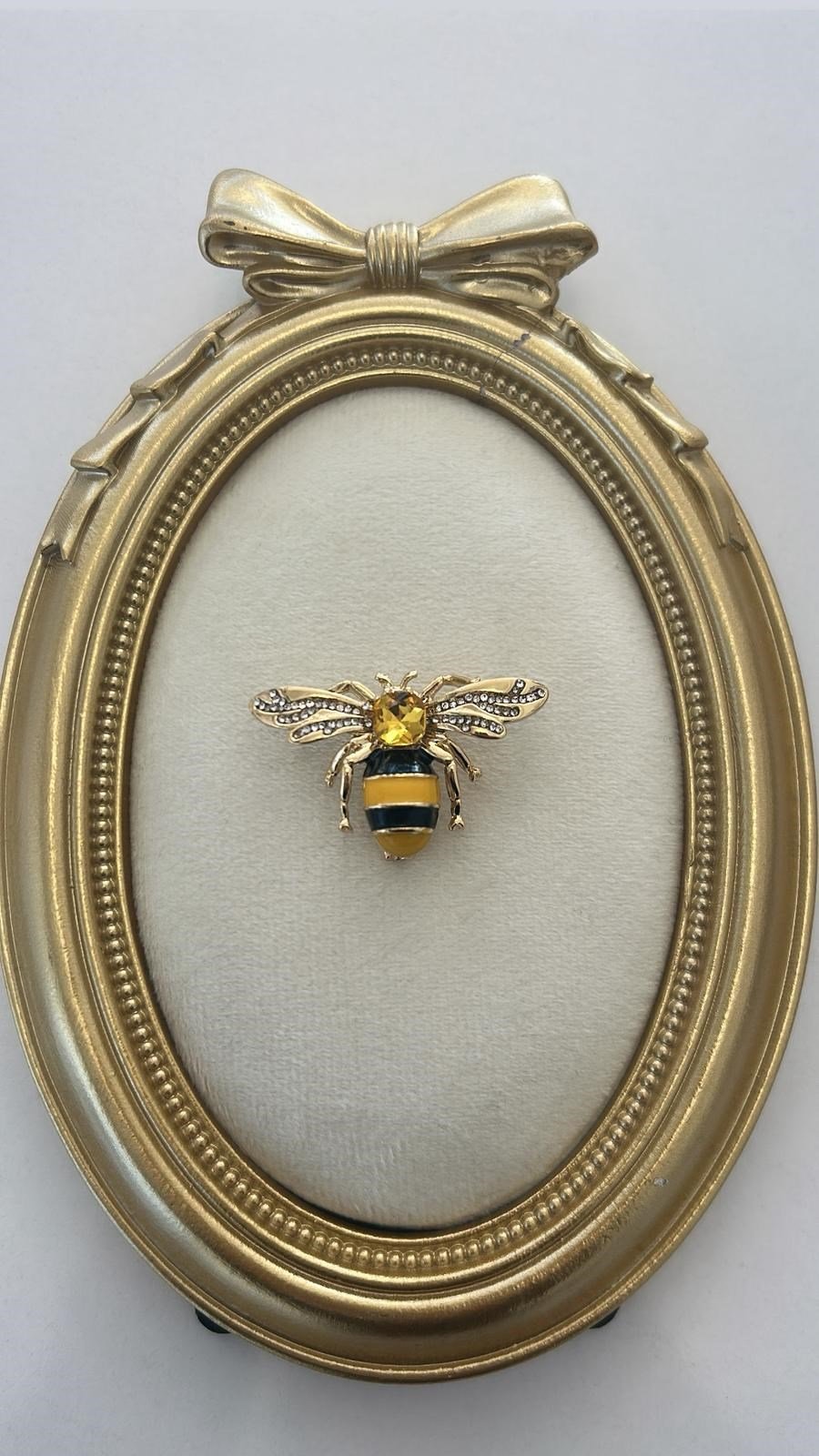 Sarı Taş Detaylı Arı Broş 4cm