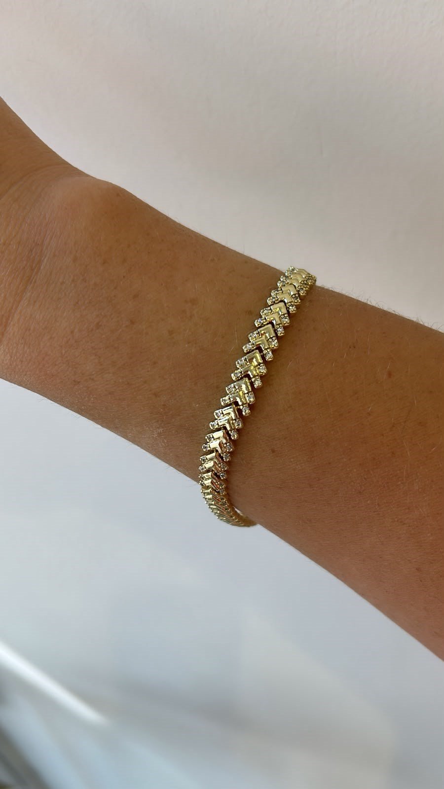 Vip Seri Gold Taşlı Çavuş Bileklik 18 cm