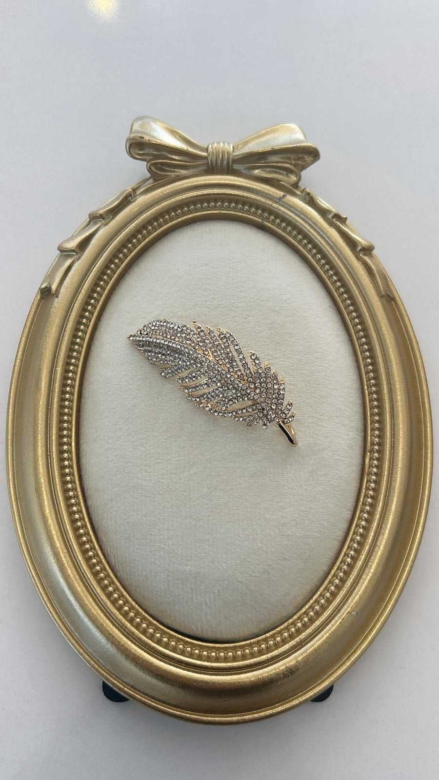 Zirkon Taşlı Gold Tüy Broş 6cm
