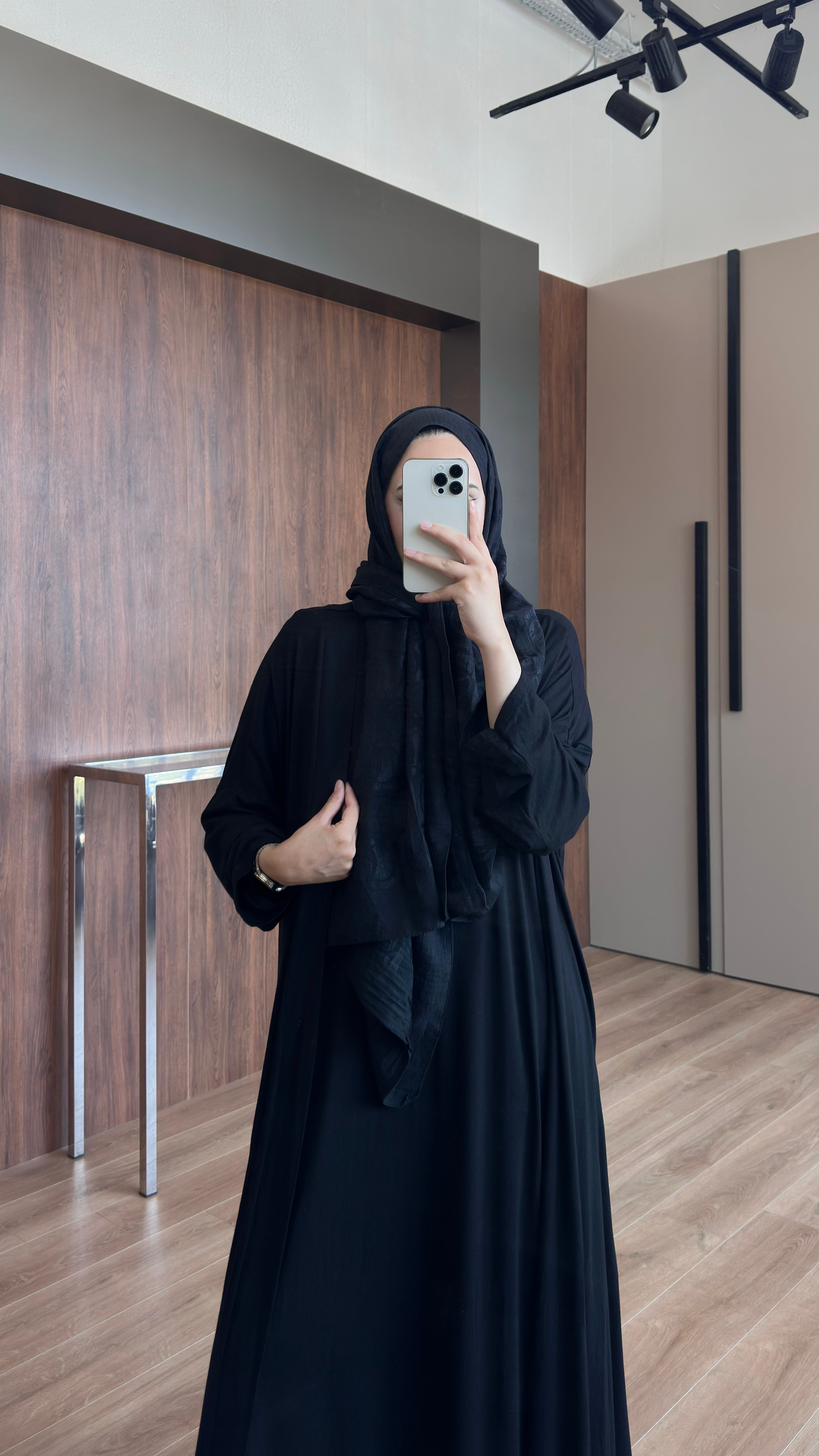 LARA TAKIM-SİYAH