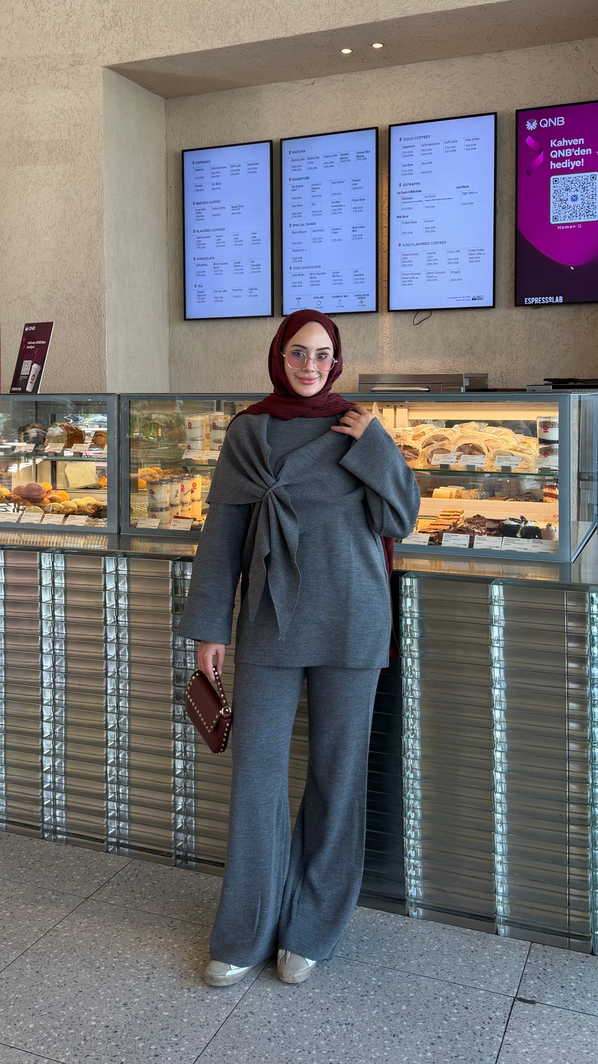 Şal Detaylı Triko Pantolon Takım