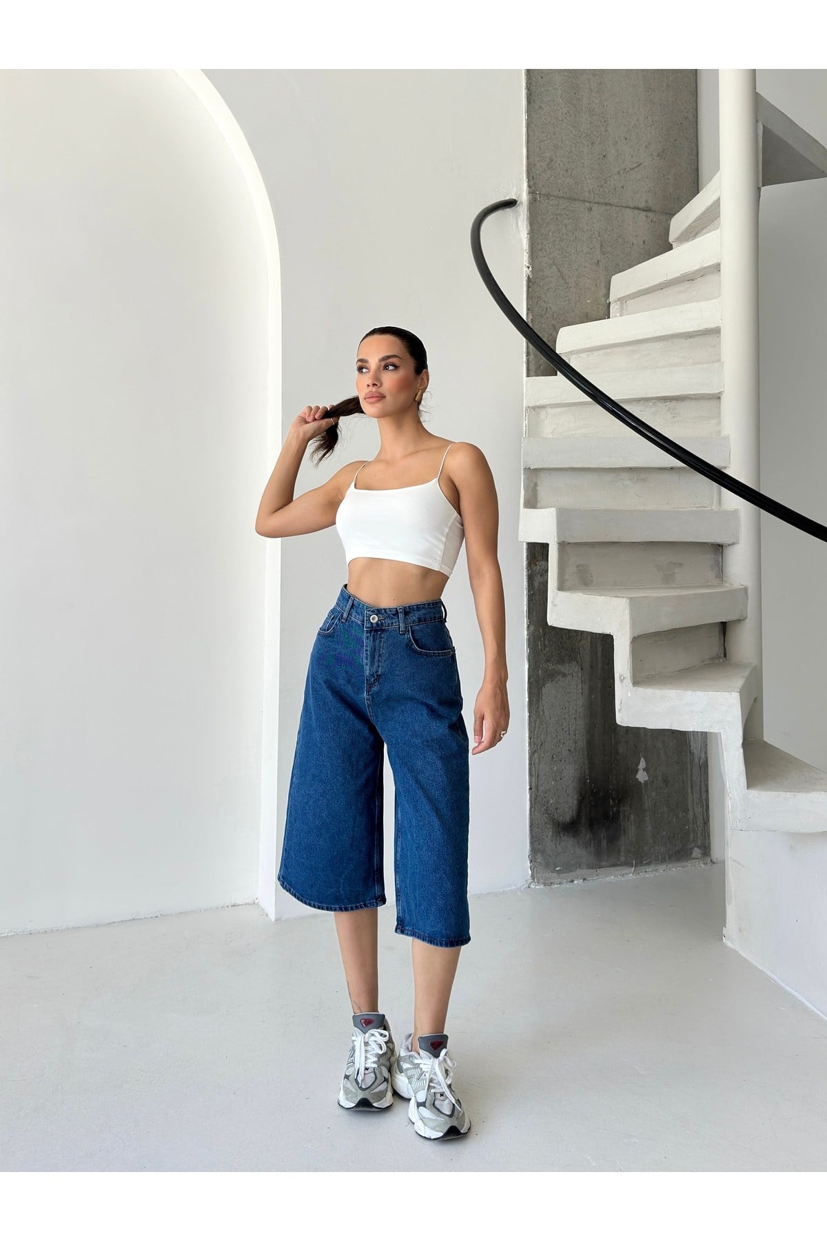 Kadın Açık Yüksek Bel Bol Paça Denim Bermuda Şort ZYN-58799 - KOYU MAVİ