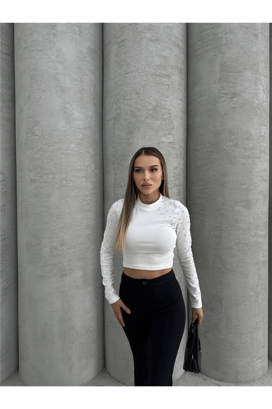 KADIN DÜŞÜK OMUZ CROP BLUZ HYN-58005 - BEYAZ