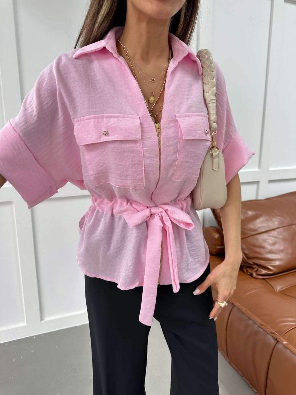 Kadın Kuşak Detaylı Fermuarlı Salaş Gömlek Bluz - Pembe