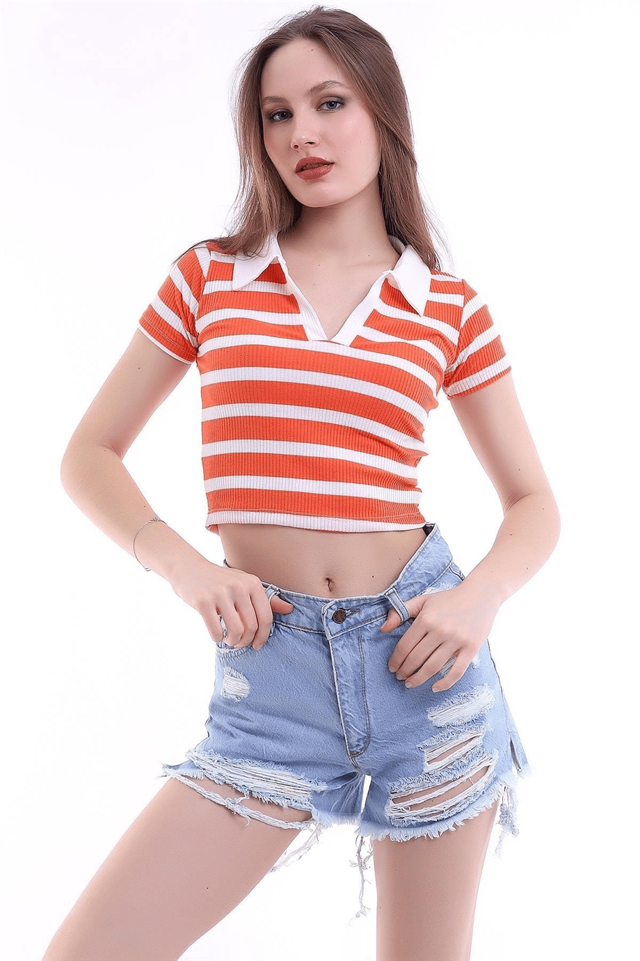 Kadın Mavi Yüksek Bel Lazer Kesimli Paçası Dikişsiz Denim Şort Zyn-58180 - MAVİ · 4