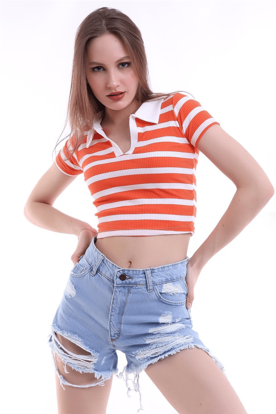 Kadın Mavi Yüksek Bel Lazer Kesimli Paçası Dikişsiz Denim Şort Zyn-58180 - MAVİ · 2