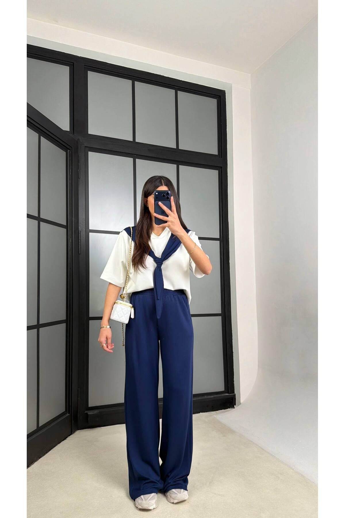 Kadın Şal Detaylı Bluz & Bol Paça Pantolon İkili Takım ZYN-58917 - LACİVERT