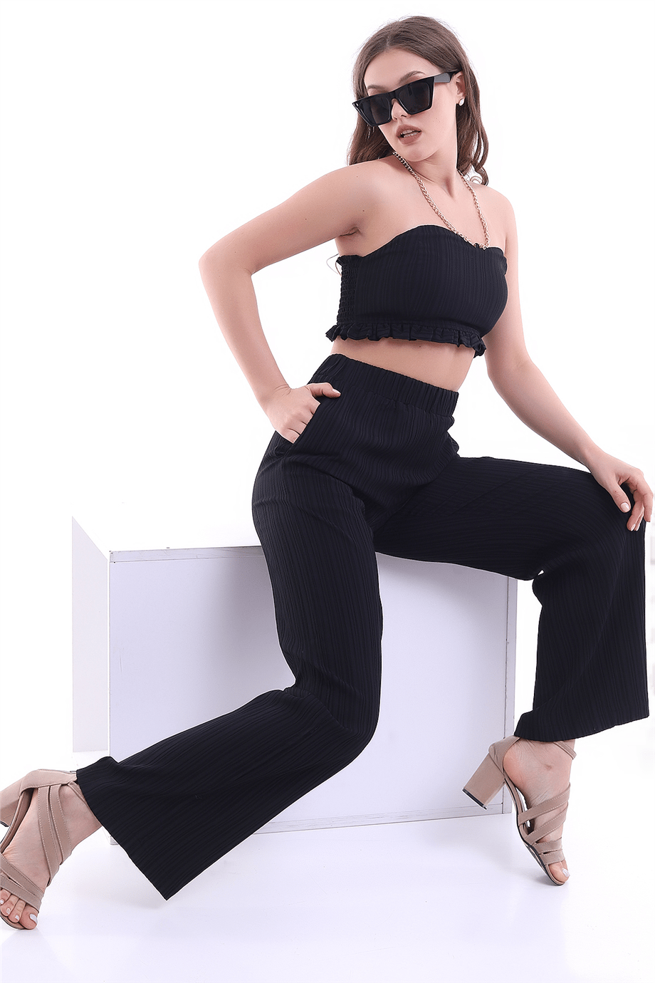 Kadın Straplez Crop Bluz ve Yüksek Bel Pantolon Takım NSA-58029 - SİYAH