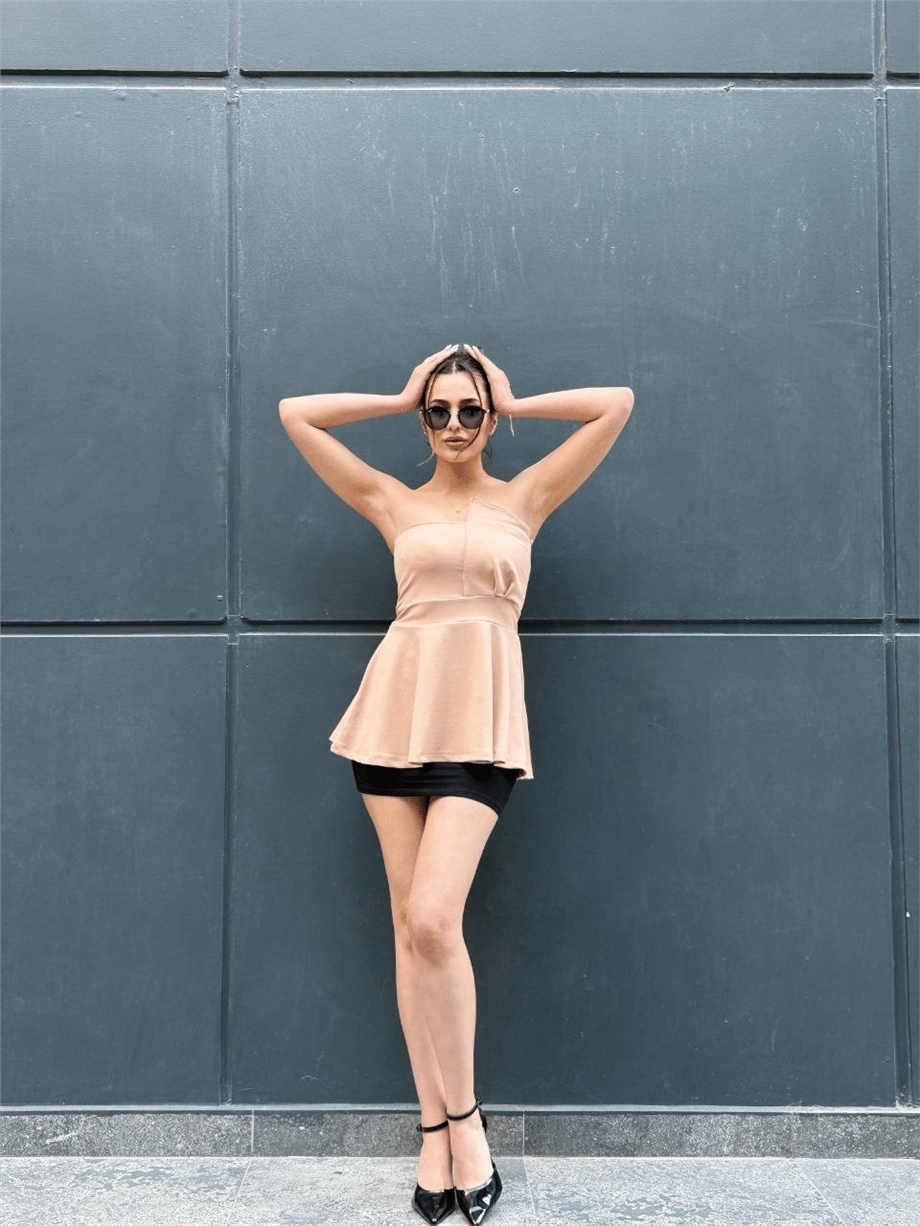 Kadın Straplez Peplum Kesim Şık Bluz - Krem · 2