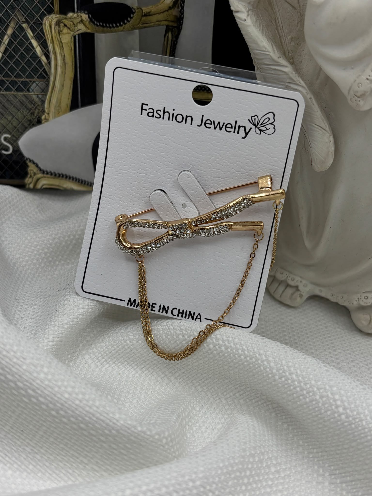 BROŞÇelik Broş26-EKO-451BROŞ26-EKO-651Çelik BroşCelik Taki Accesories135,00 xuping-cm jewelleryl- Çelik Takı-takı-kapıda ödeme-Toptan Çelik Takı,toptan takı-Serkan Kul-Bijuteri, Yonca kolye , Çelik kelepçe , Çelik kolye ,Çelik küpe , princ küpe,çelik takı accesories , toptan takCelik Taki AccesoriesBROŞ