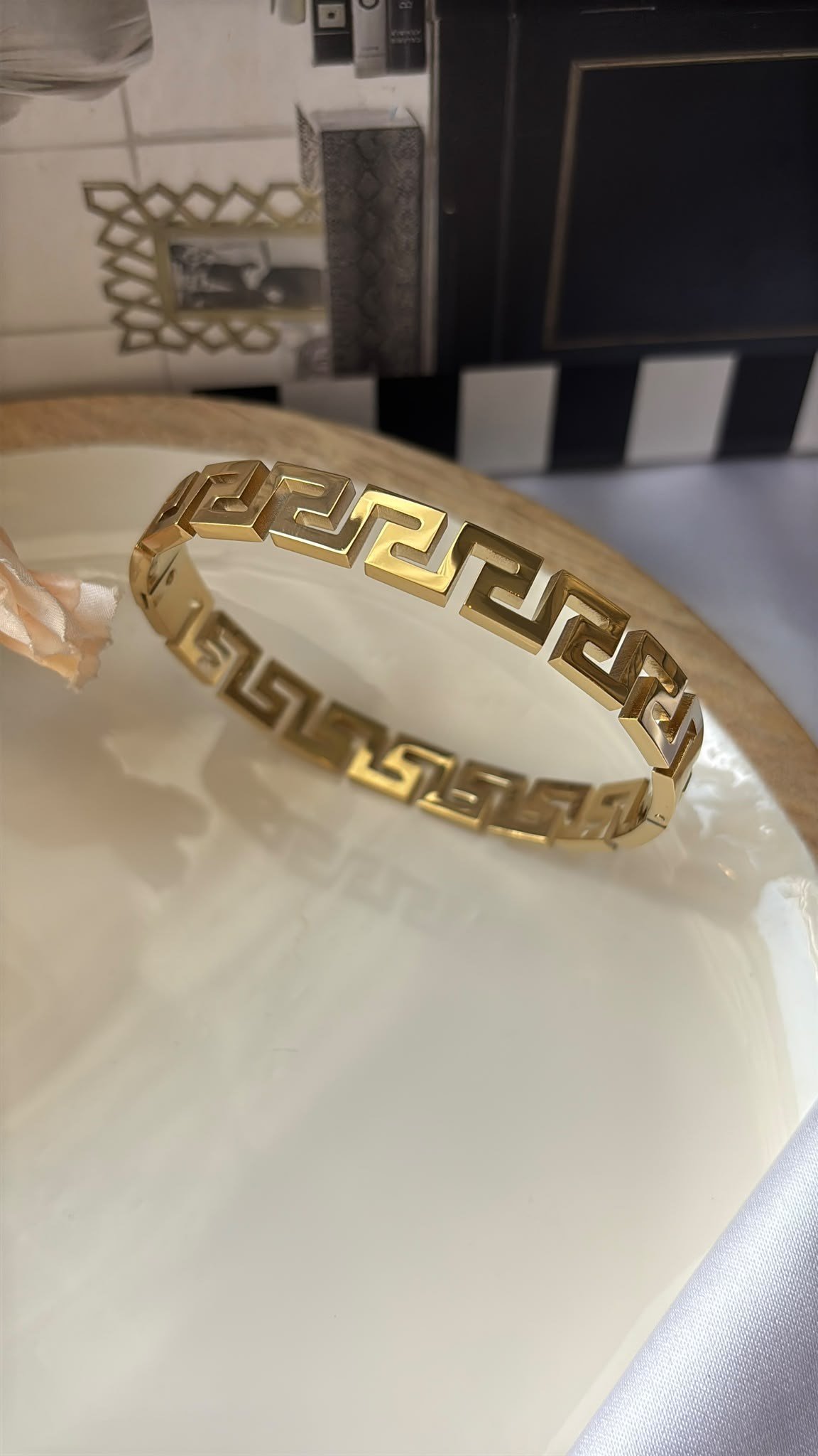 ÇELİK KELEPÇEÇELİK KELEPCE26-DMR-2029Celik Taki AccesoriesÇELİK KELEPÇE