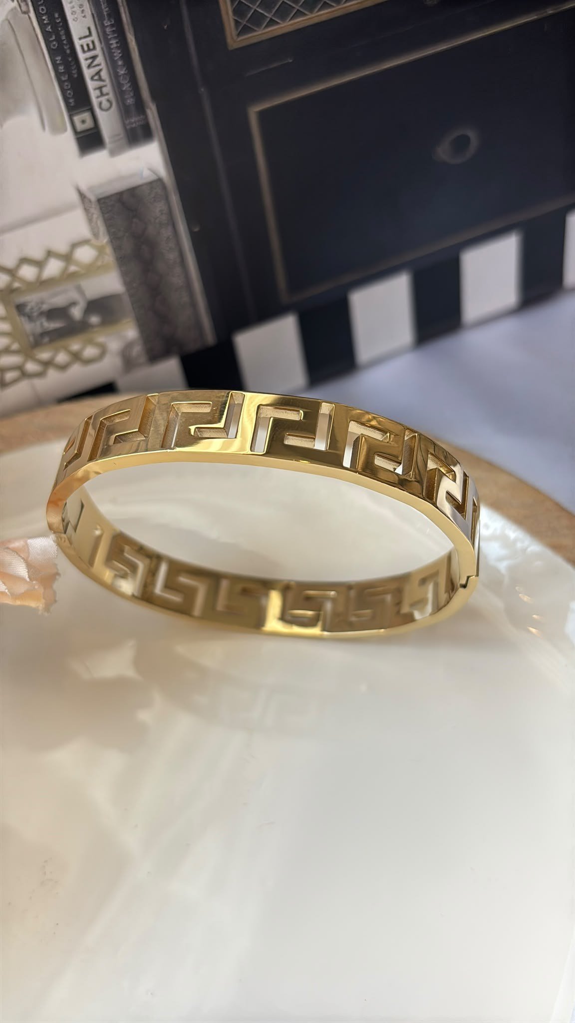 ÇELİK KELEPÇEÇELİK KELEPCE26-DMR-2028Celik Taki AccesoriesÇELİK KELEPÇE