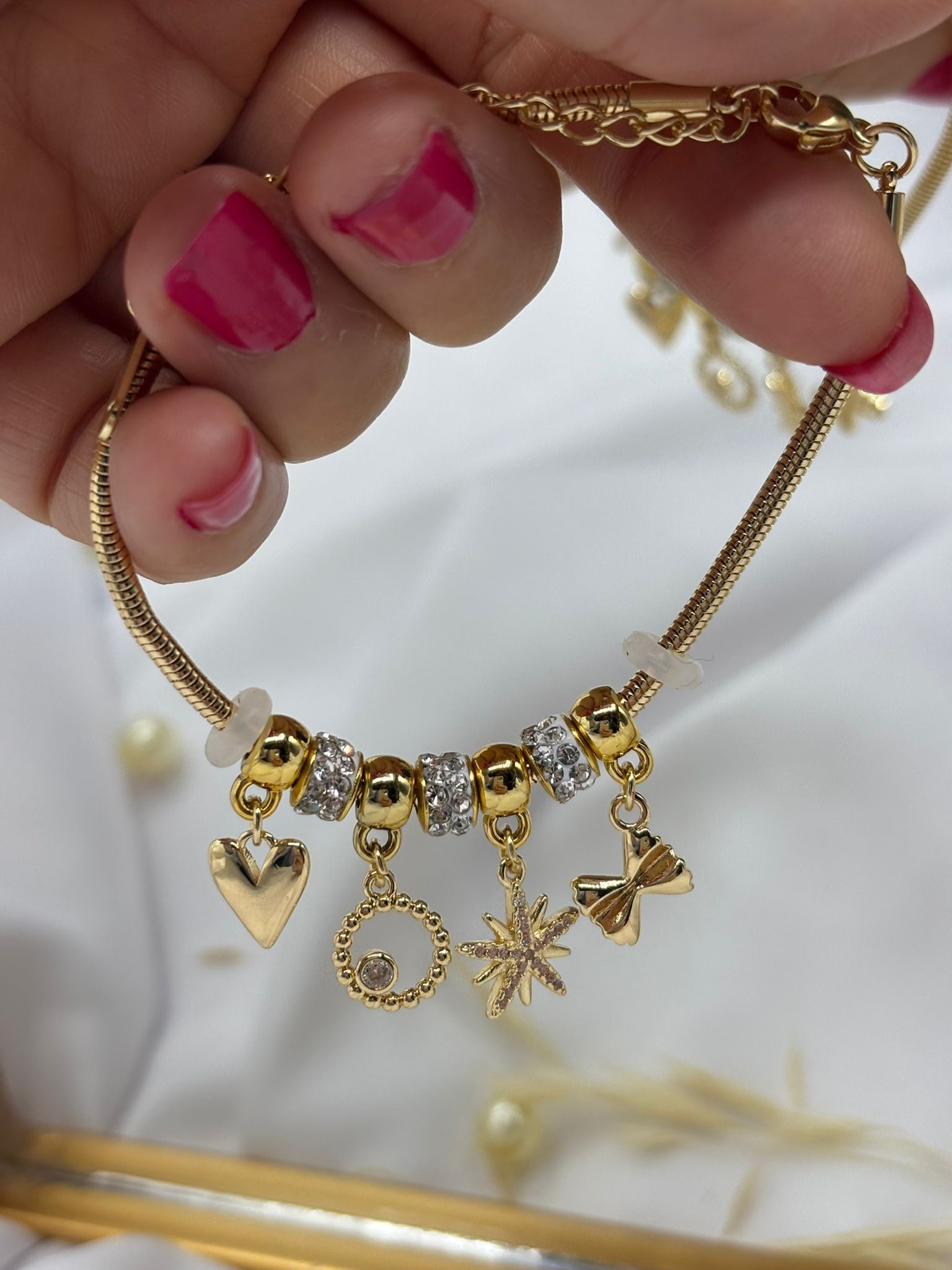 ÇELİK PANDORAPANDORA BİLEKLİK26-YLD-20004Celik Taki AccesoriesÇELİK PANDORA