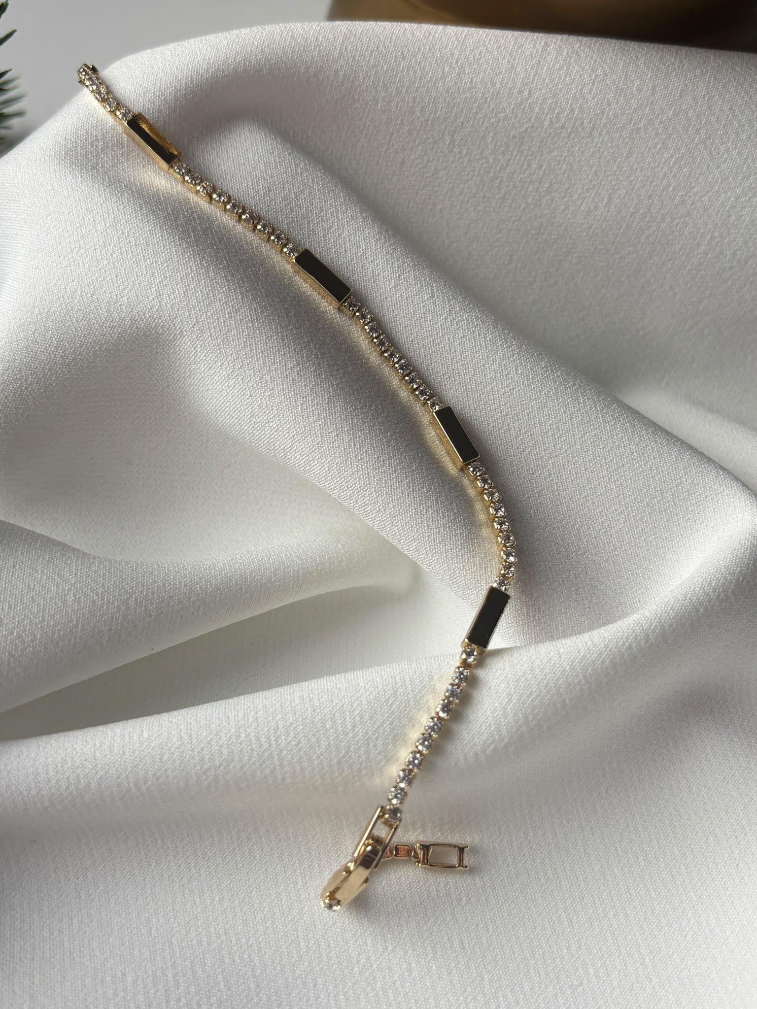 CM JEWELLERYXP-CM26-MRC-3069Celik Taki AccesoriesCM JEWELLERY