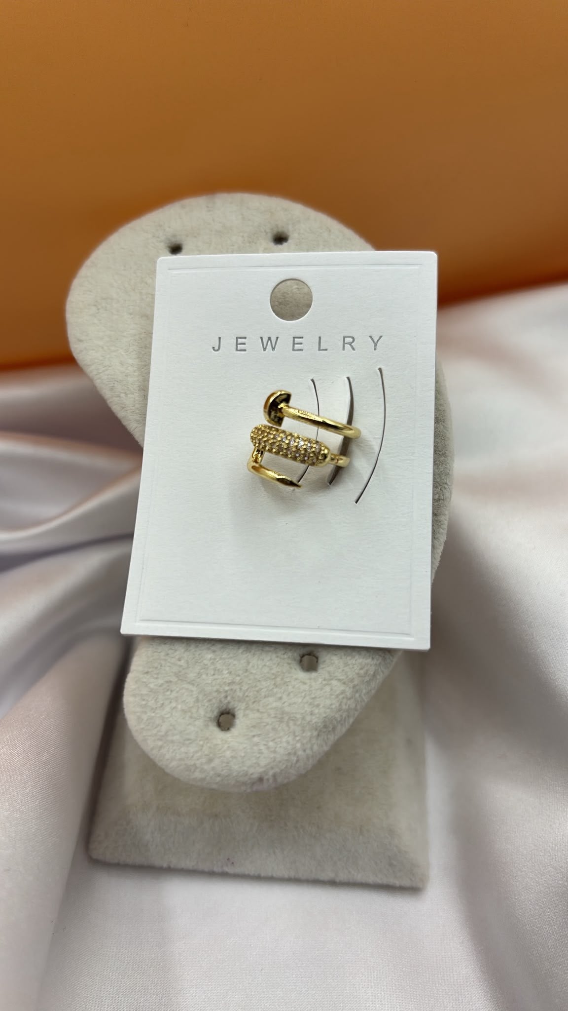 KIKIRDAK KÜPEKüpeler26-EKO-12347Celik Taki AccesoriesKIKIRDAK KÜPE