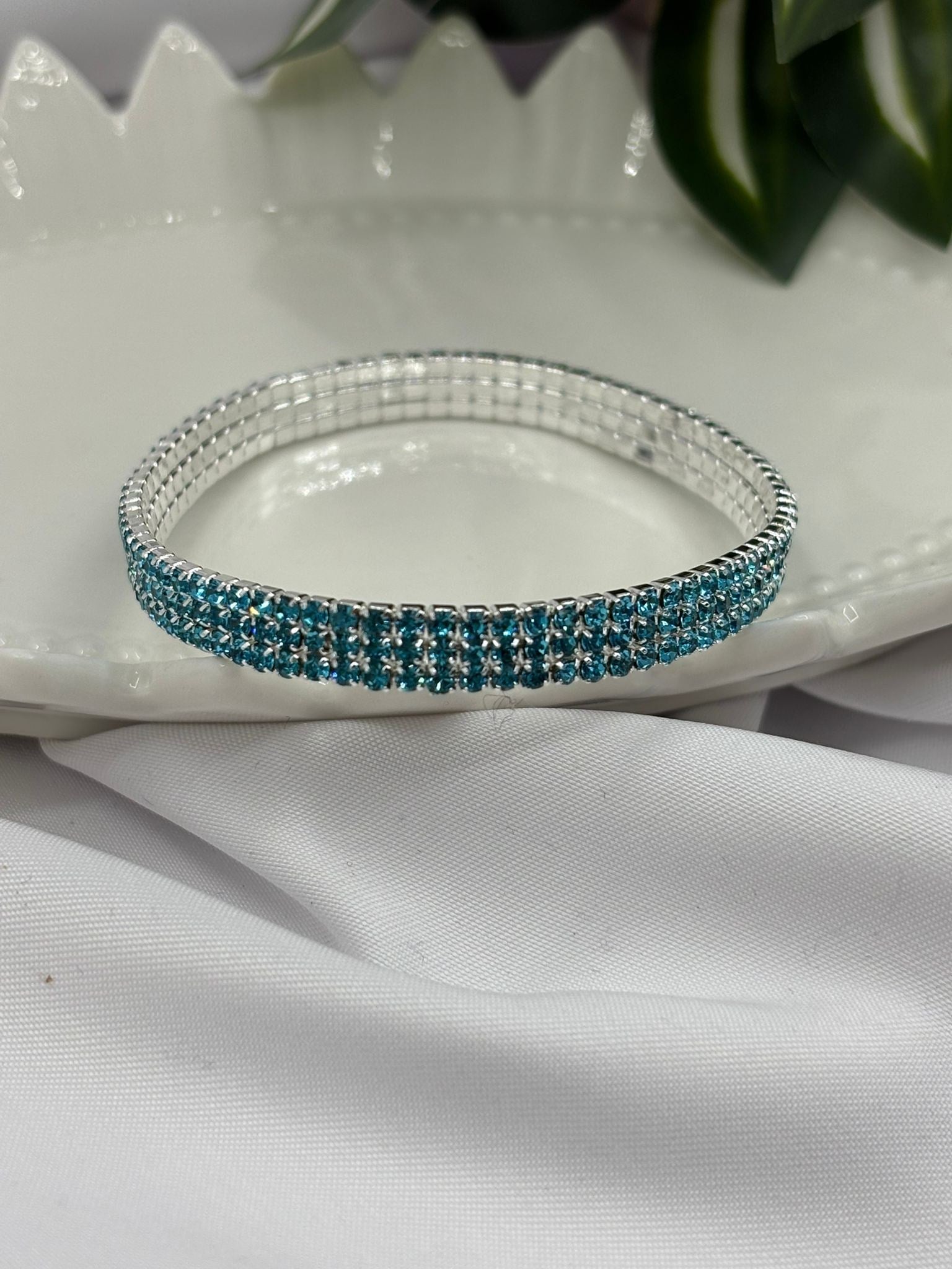 LASTİKLİ BİLEKLİKBileklik26-NYM-10039Celik Taki AccesoriesLASTİKLİ BİLEKLİK