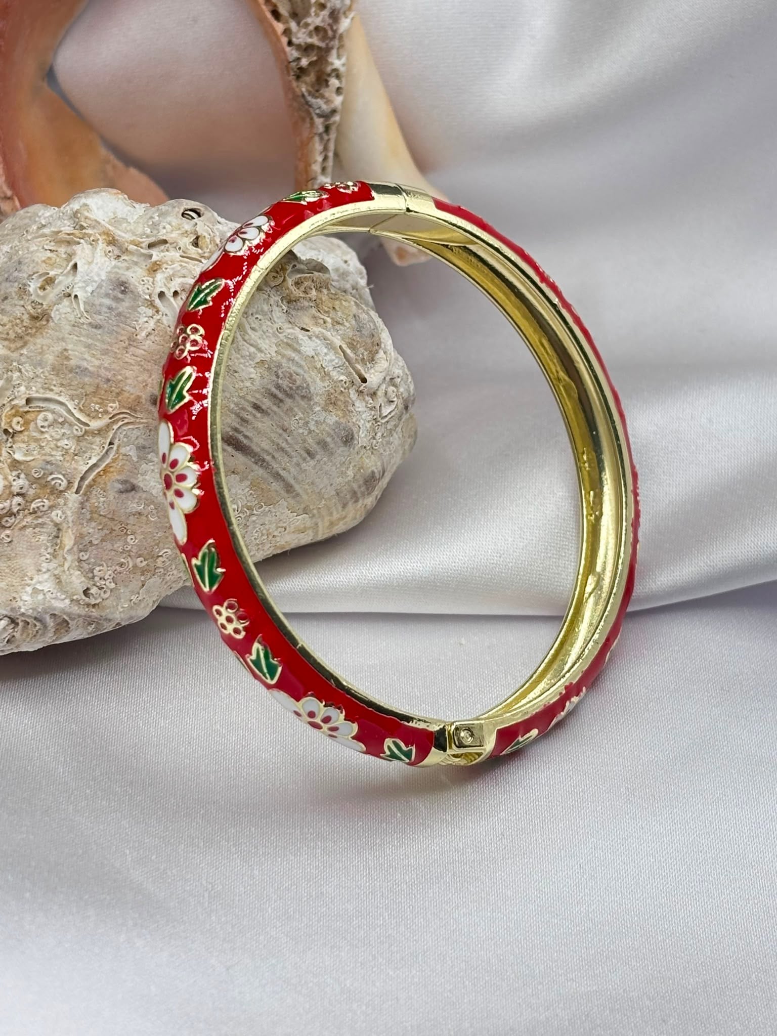 MİNELİ KELEPÇEKelepçe26-ERN-3004Celik Taki AccesoriesMİNELİ KELEPÇE
