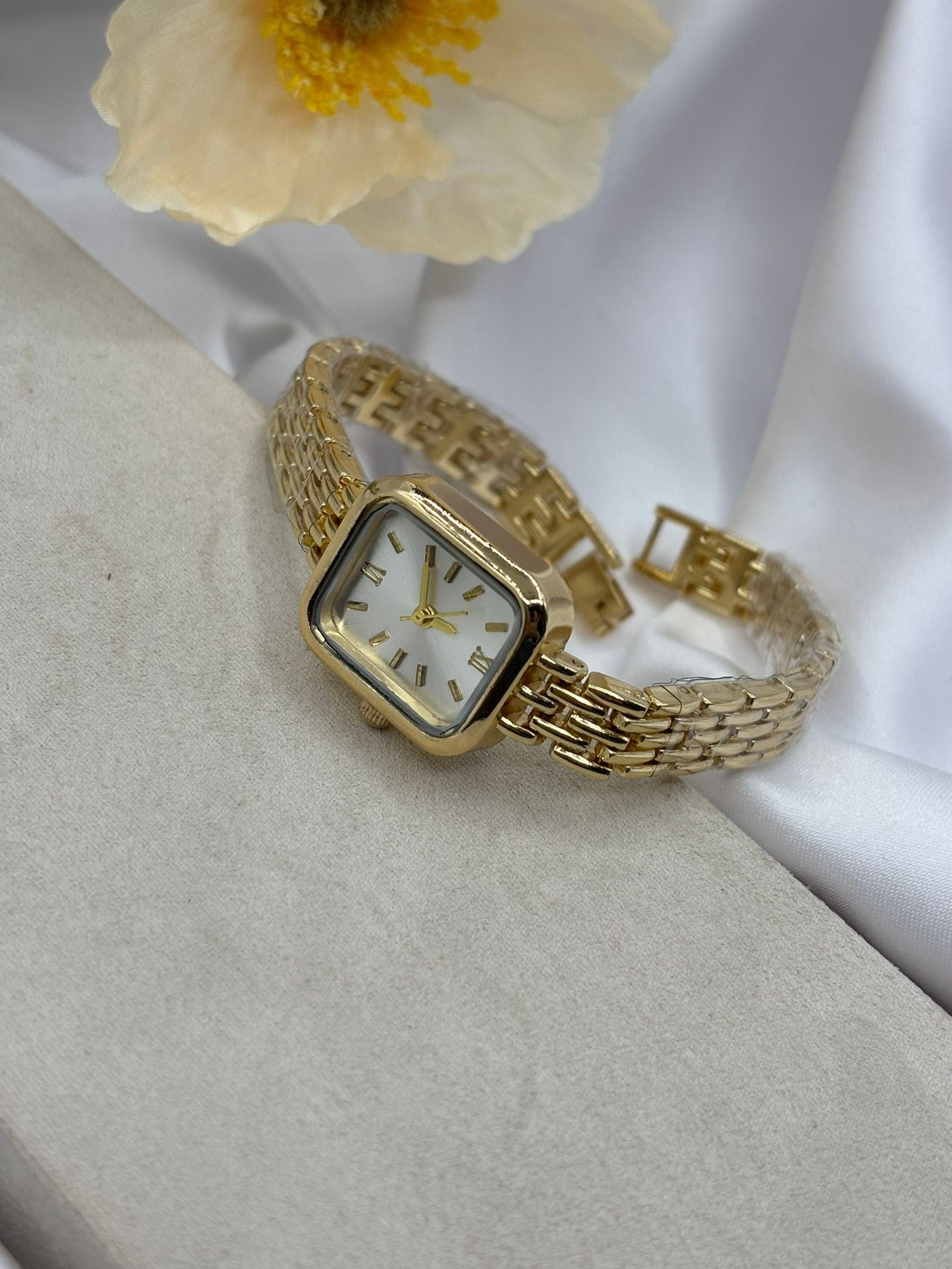 SAATSAAT26-YVZ-0003Celik Taki AccesoriesSAAT