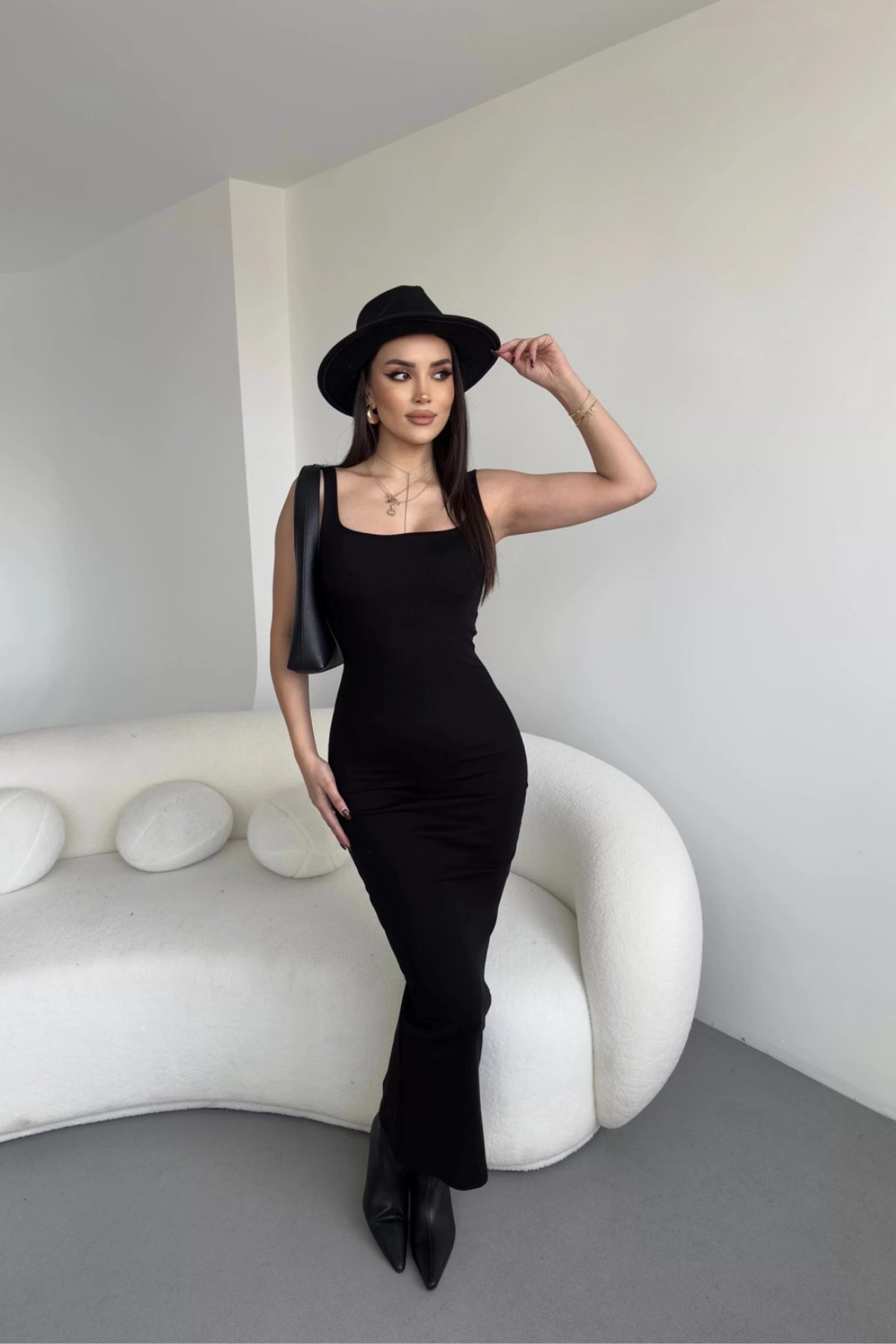 Askılı Midi Elbise Siyah