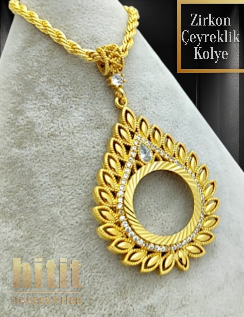 BAŞAK MODEL ÇEYREKLİK KOLYE