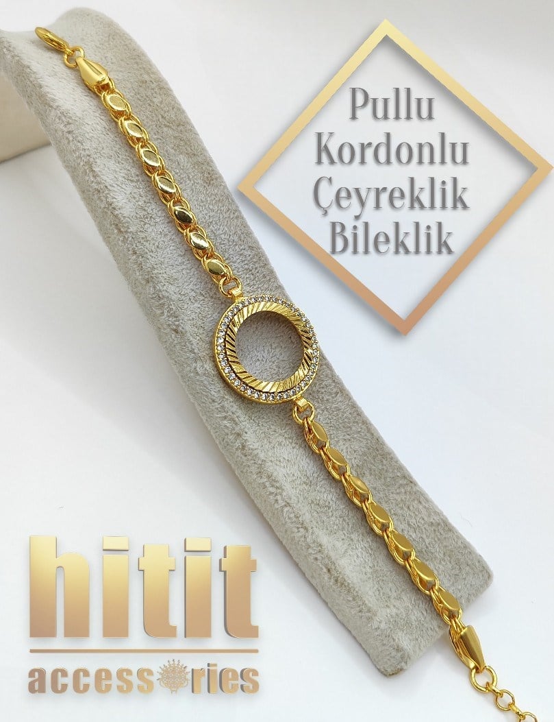 PULLU KORDONLU BOŞ ÇEYREKLİK BİLEKLİK