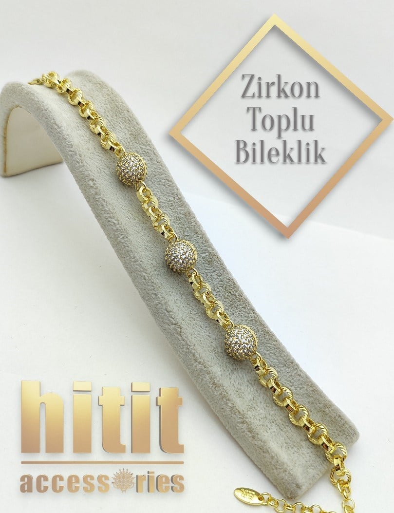 ÜÇ TOPLU ÖRGÜ MODEL BİLEKLİK