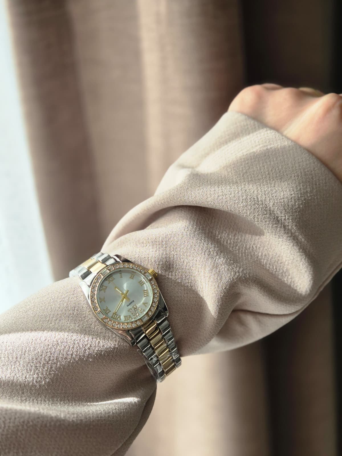 Taşlı Rolex Model Saat