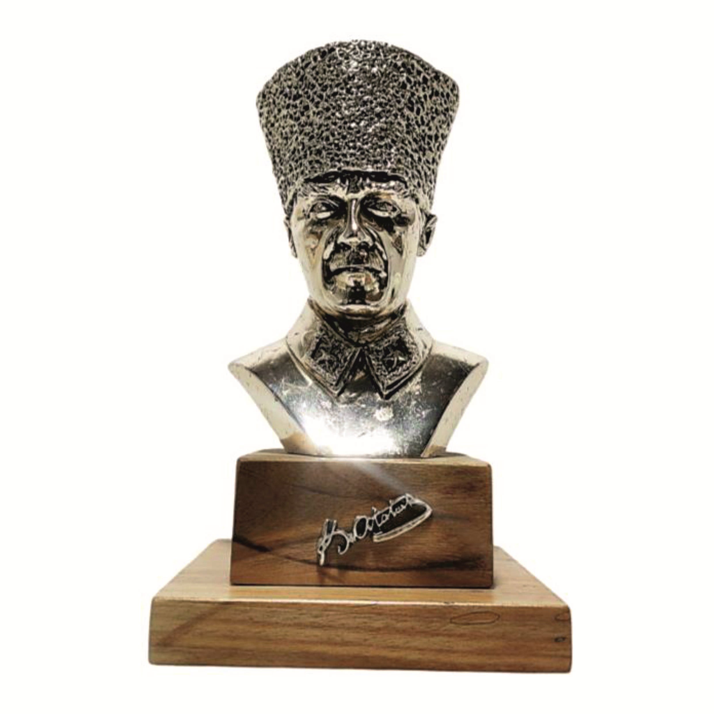 AHŞAP TABANLI ATATÜRK BÜST NO:539