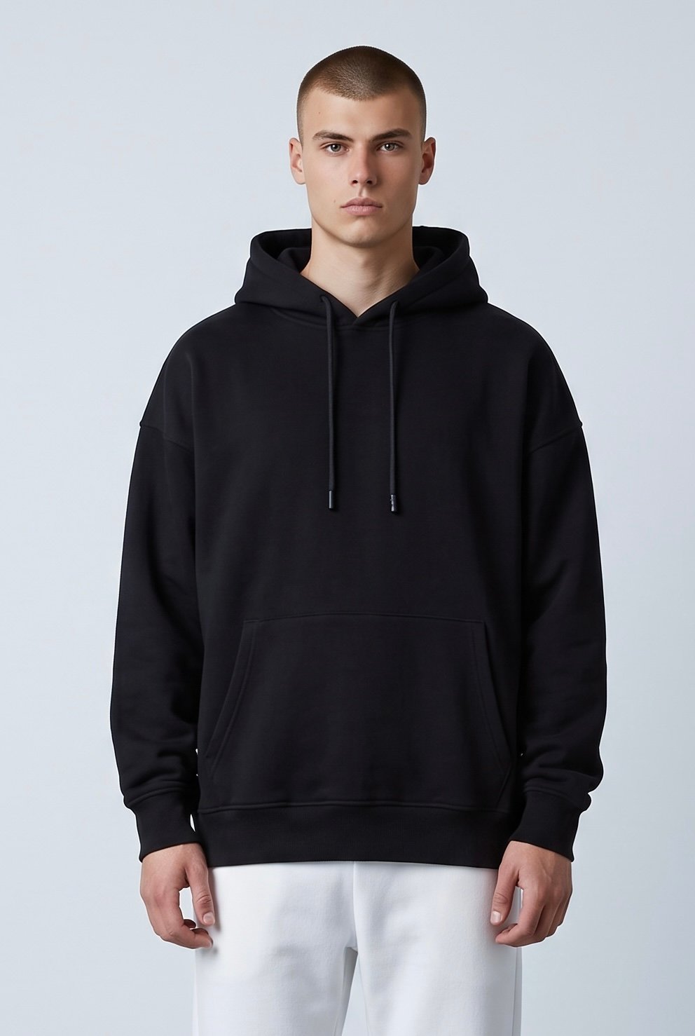 SİYAH KAPŞONLU BASİC SWEATSHİRT 7000
