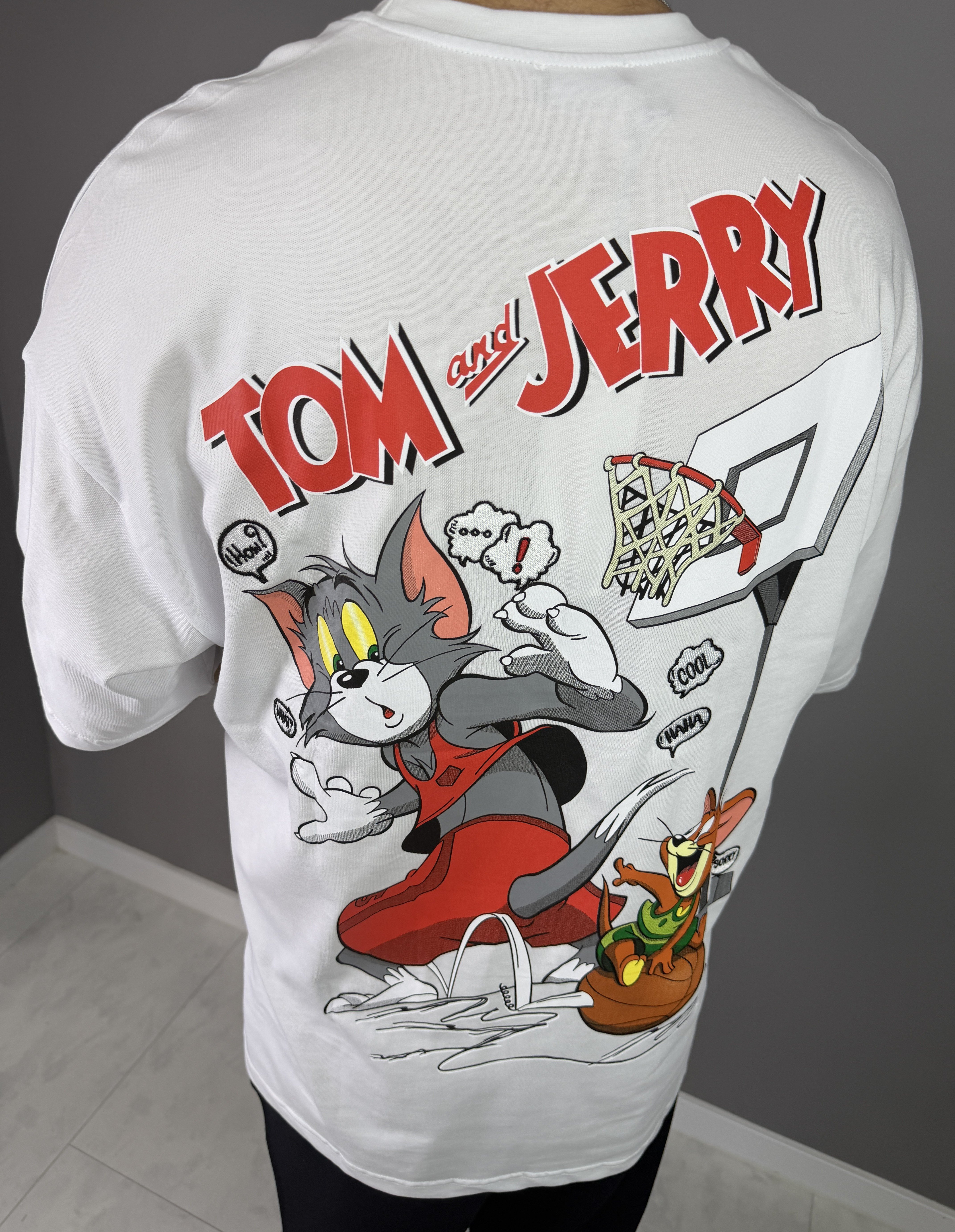 TOM & JERRY BASKILI T-SHİRT 1040