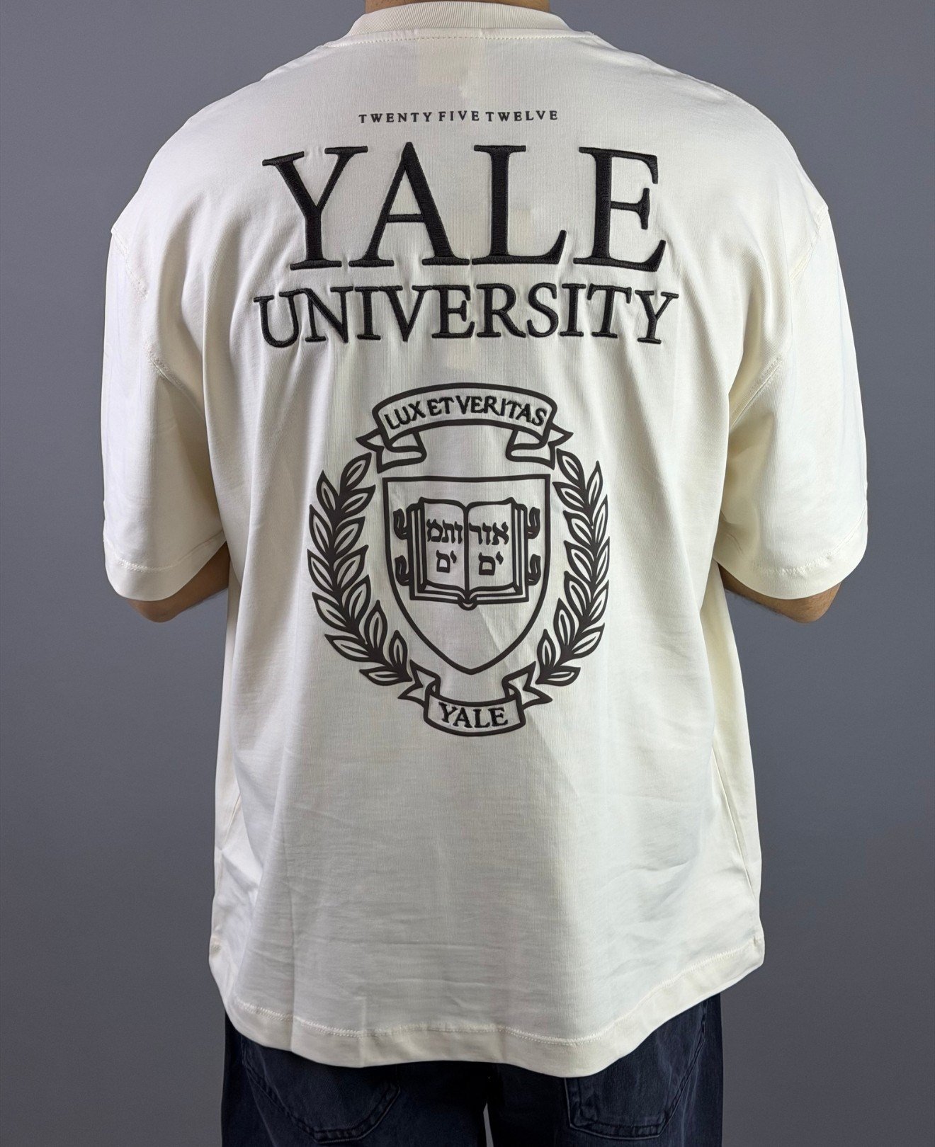 YALE UNIVERSITY BASKILI T-SHİRT 1046