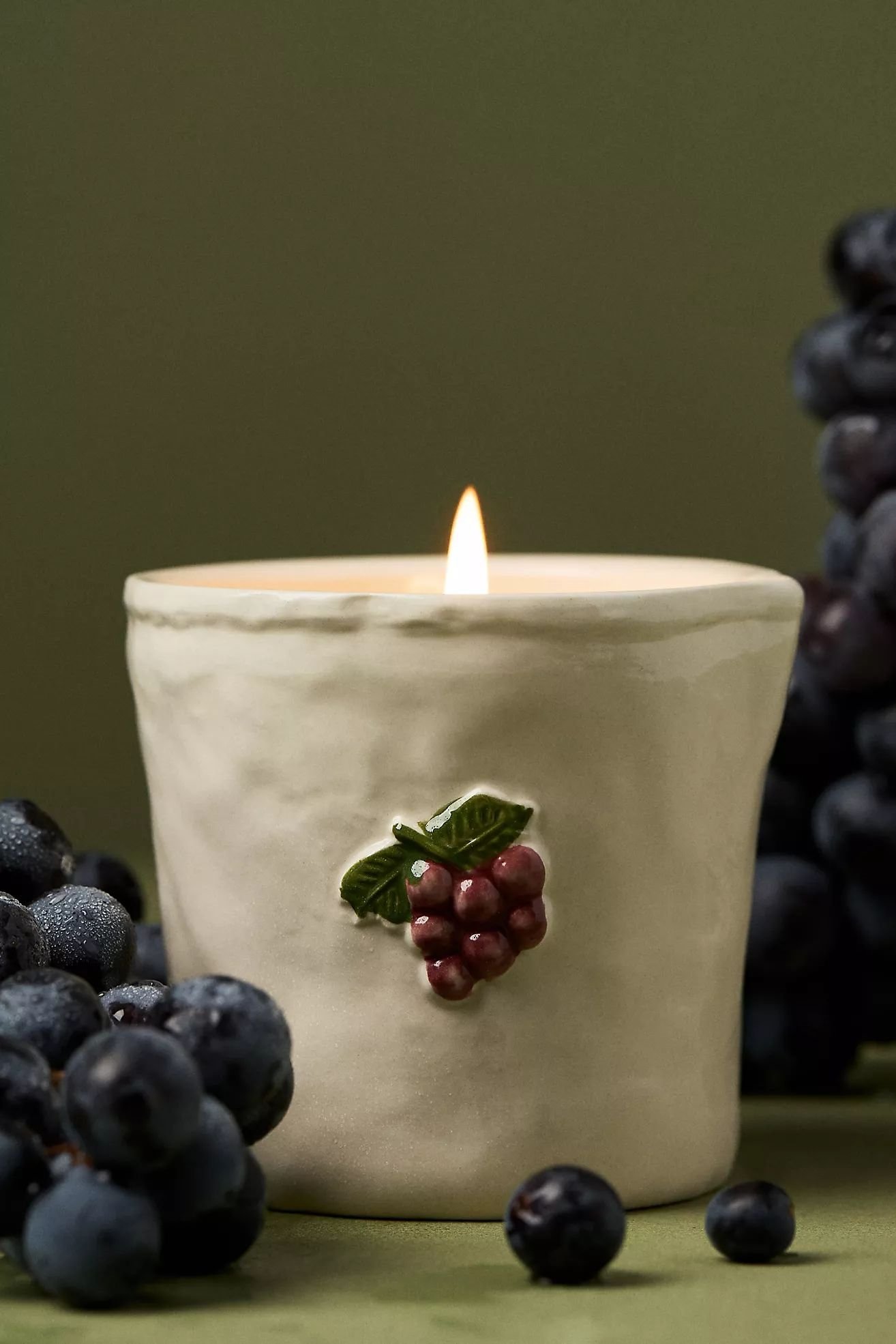 Bistro Fruity Bordeaux Grape Ceramic Candle