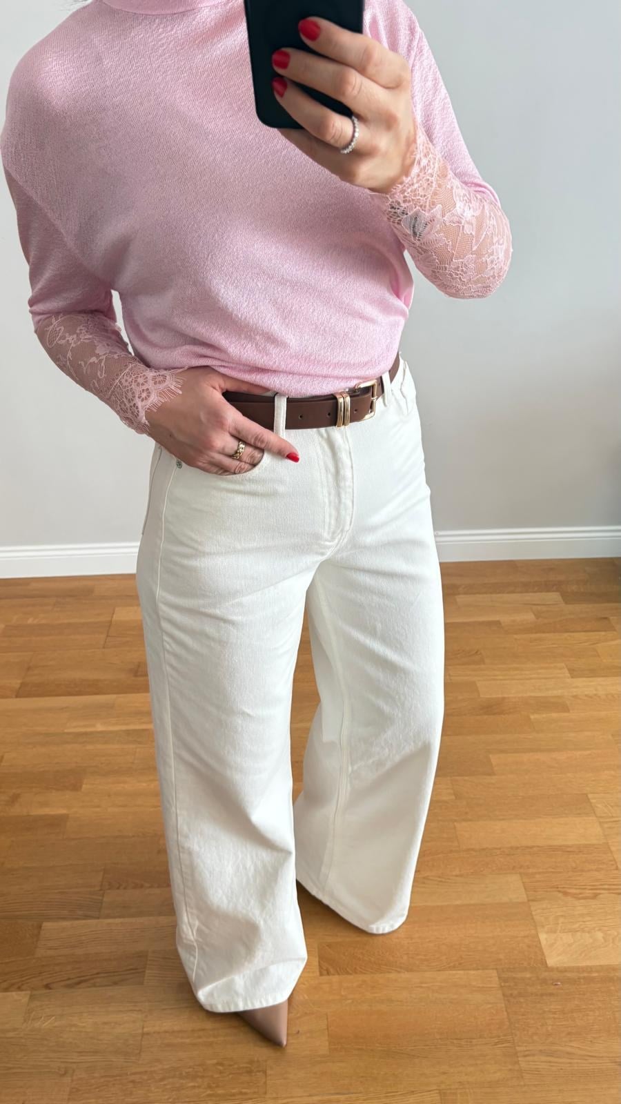Dantel Kol Detaylı Basic Bluz Pembe